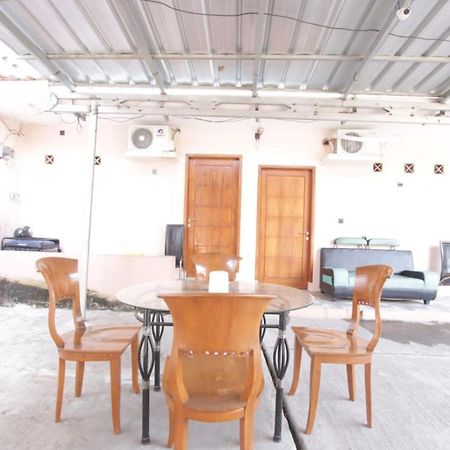 Oyo 91490 Hotel Rumah Kita Cirebon Luaran gambar