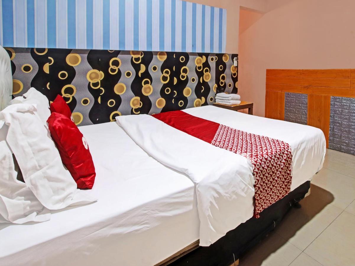 Oyo 91490 Hotel Rumah Kita Cirebon Luaran gambar
